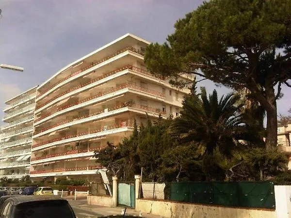 Sea Front In Juan-les-pins